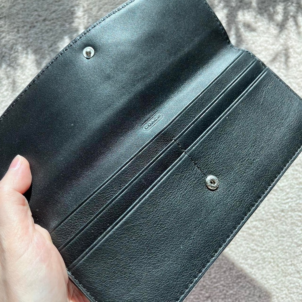 Coach envelop wallet/card holder - Picture 2 of 3